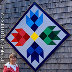 Custom Bear Paw with bright yellow center 