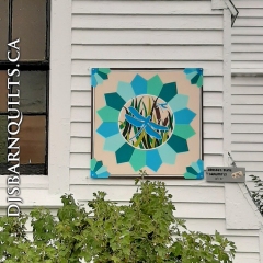 Dresden Plate Dragonfly 30"